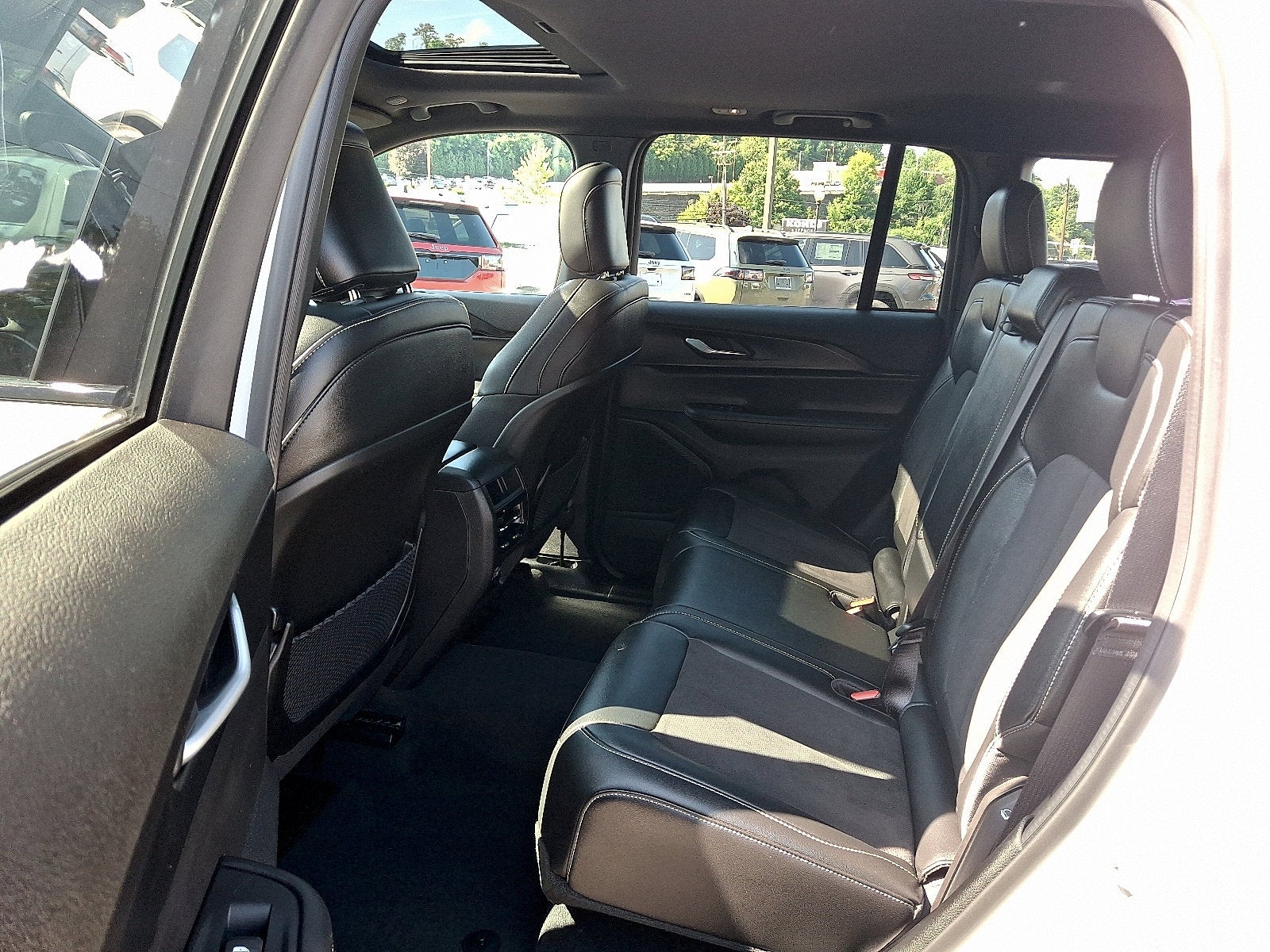 2024 Jeep Grand Cherokee Altitude X 4x4