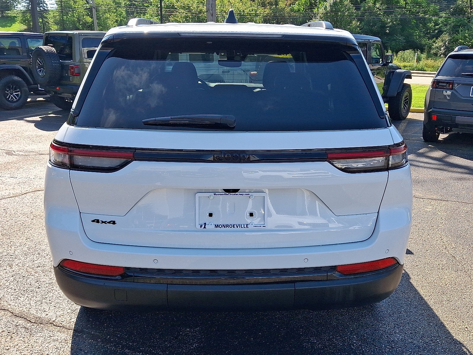 2024 Jeep Grand Cherokee Altitude X 4x4