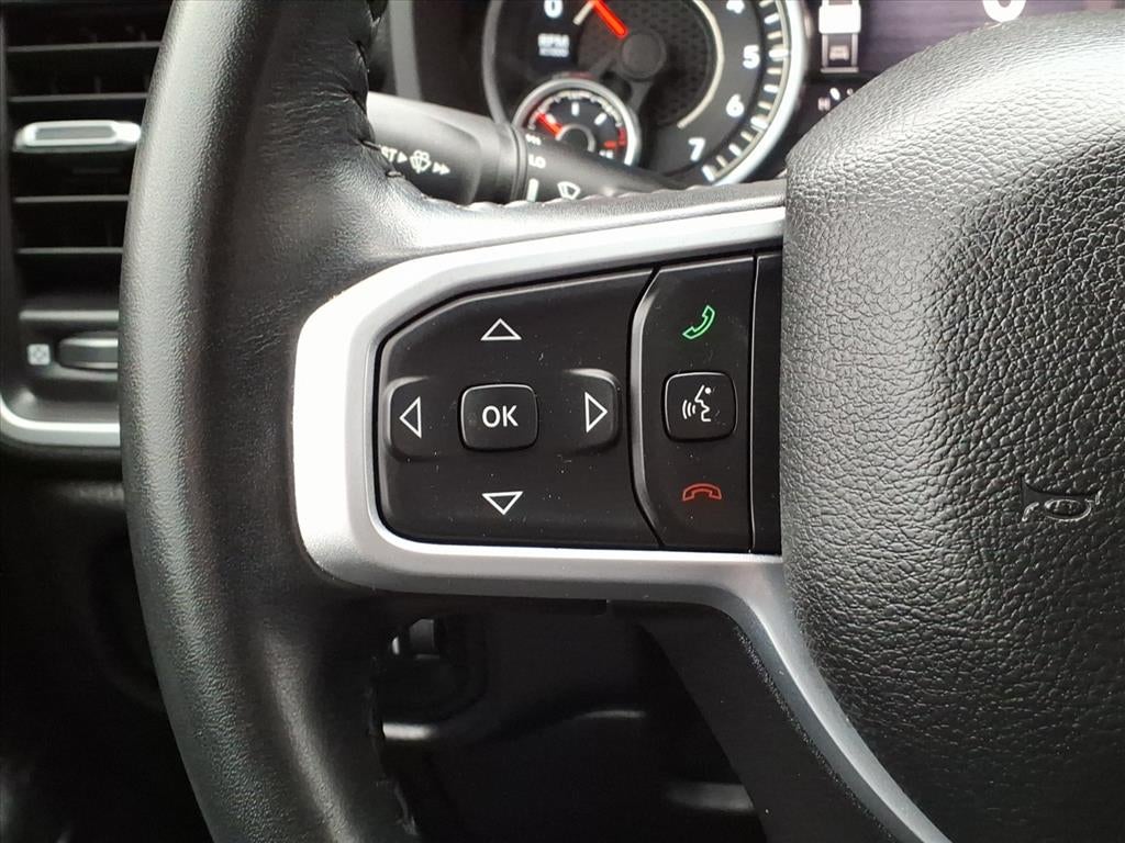 2022 RAM 1500 Big Horn Crew Cab 4x4 5'7' Box