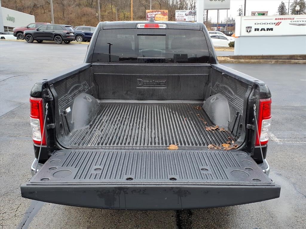 2022 RAM 1500 Big Horn Crew Cab 4x4 5'7' Box