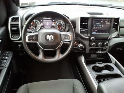 2022 RAM 1500 Big Horn Crew Cab 4x4 5'7' Box