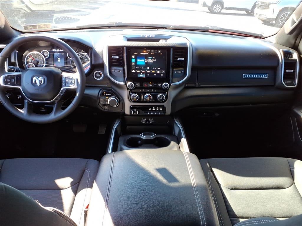 2025 RAM 1500 Big Horn Crew Cab 4x4 5'7' Box