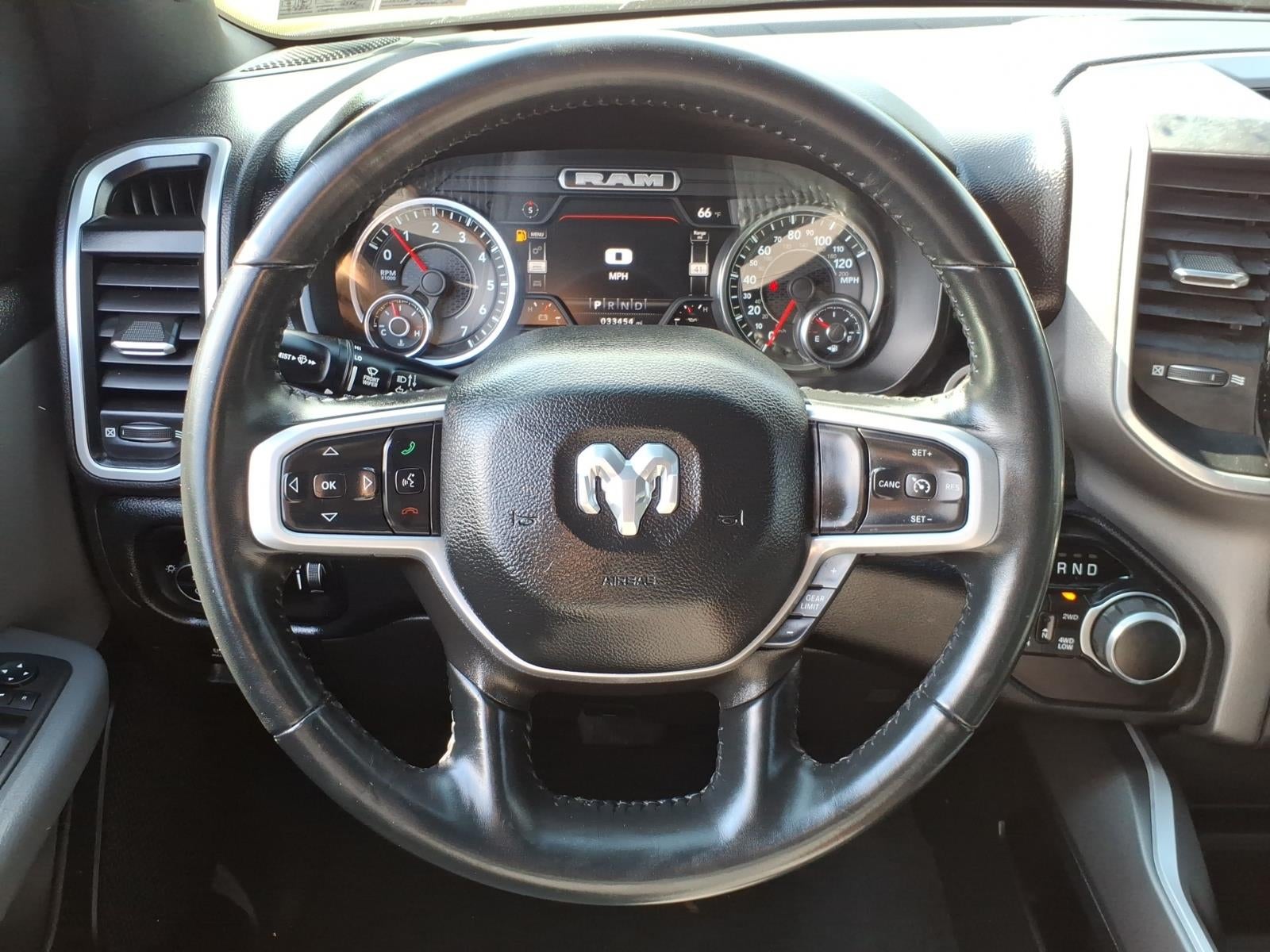 2022 RAM 1500 Big Horn Crew Cab 4x4 5'7' Box