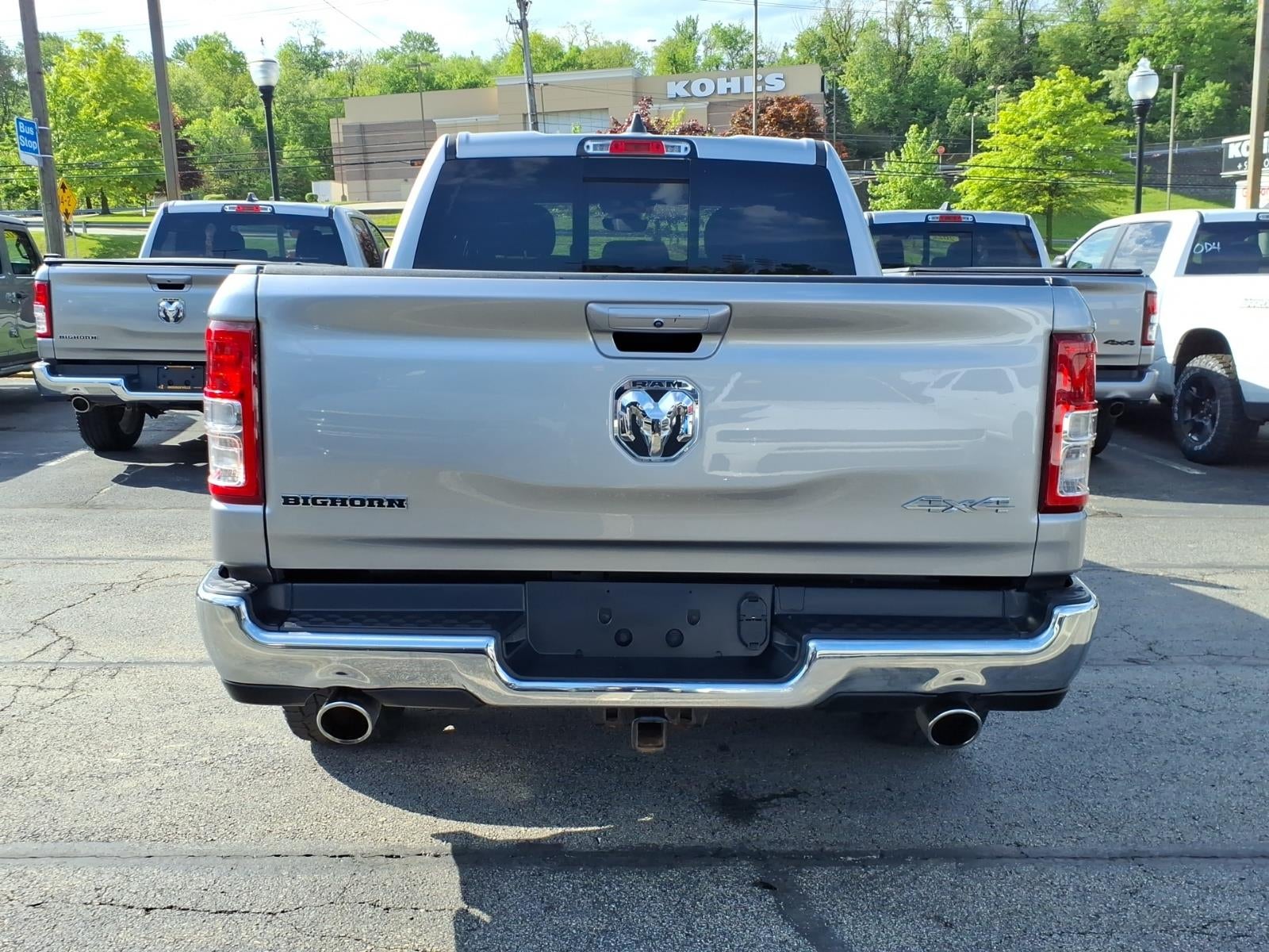 2022 RAM 1500 Big Horn Crew Cab 4x4 5'7' Box