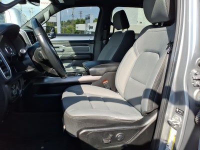 2022 RAM 1500 Big Horn Crew Cab 4x4 5'7' Box