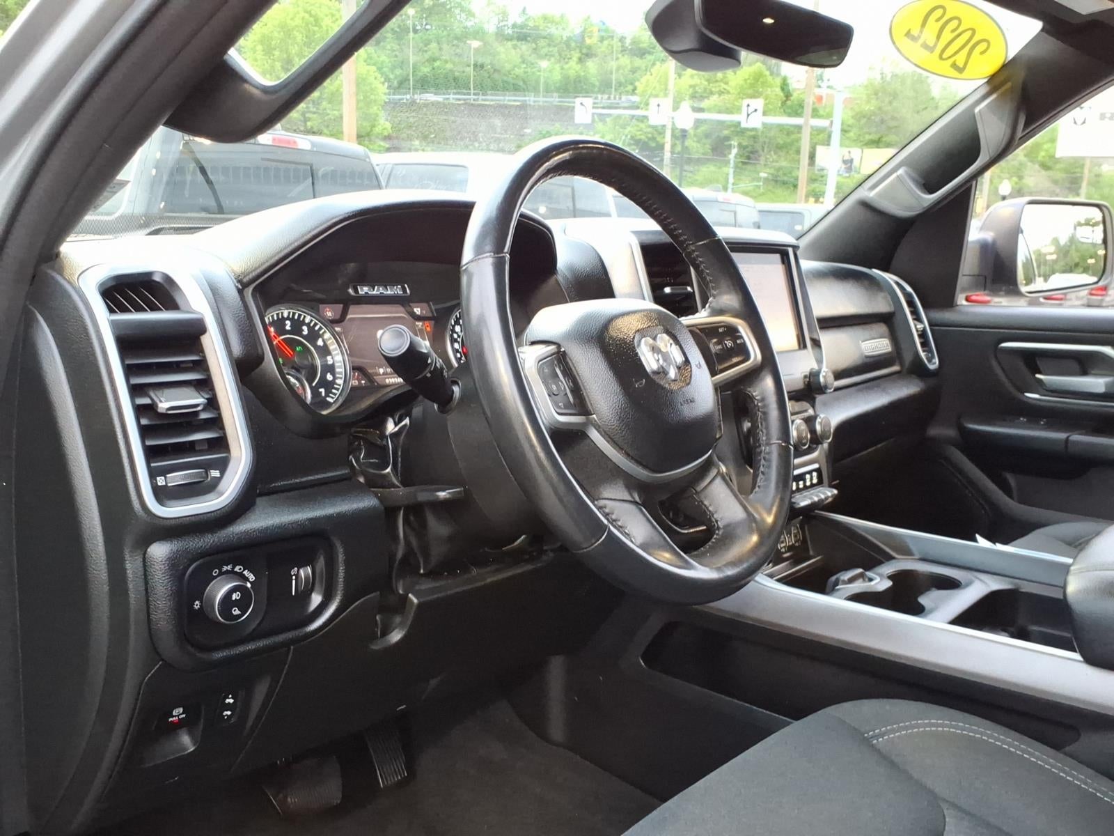 2022 RAM 1500 Big Horn Crew Cab 4x4 5'7' Box