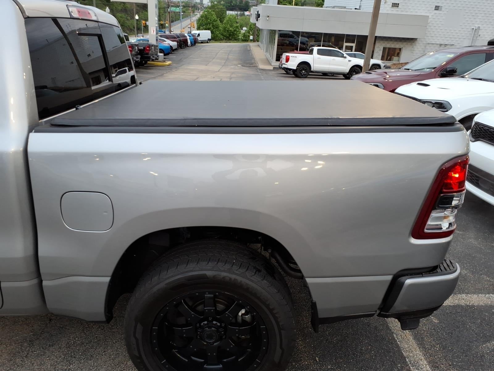 2022 RAM 1500 Big Horn Crew Cab 4x4 5'7' Box