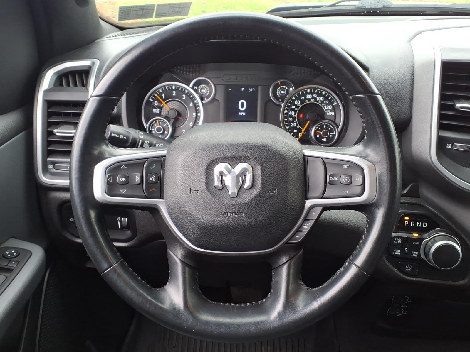 2022 RAM 1500 Big Horn Crew Cab 4x4 5'7' Box