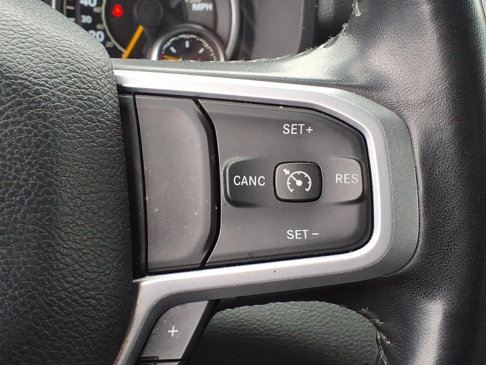 2022 RAM 1500 Big Horn Crew Cab 4x4 5'7' Box