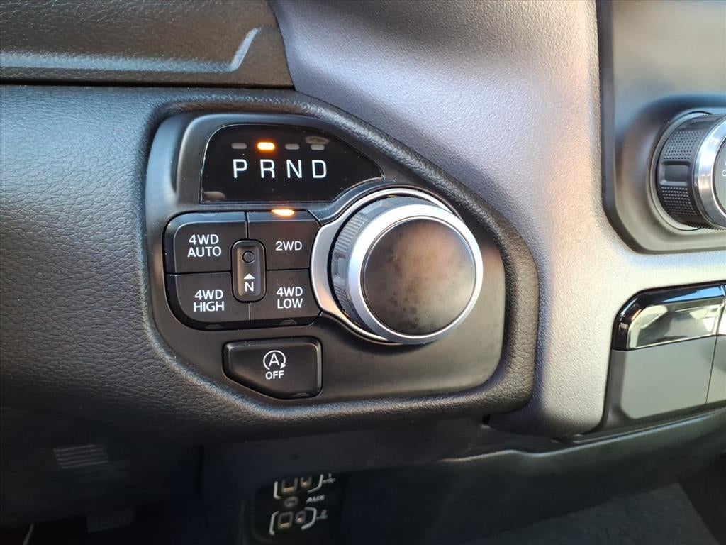 2022 RAM 1500 Big Horn Crew Cab 4x4 5'7' Box