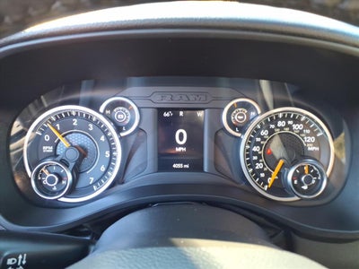 2022 RAM 1500 Big Horn Crew Cab 4x4 5'7' Box