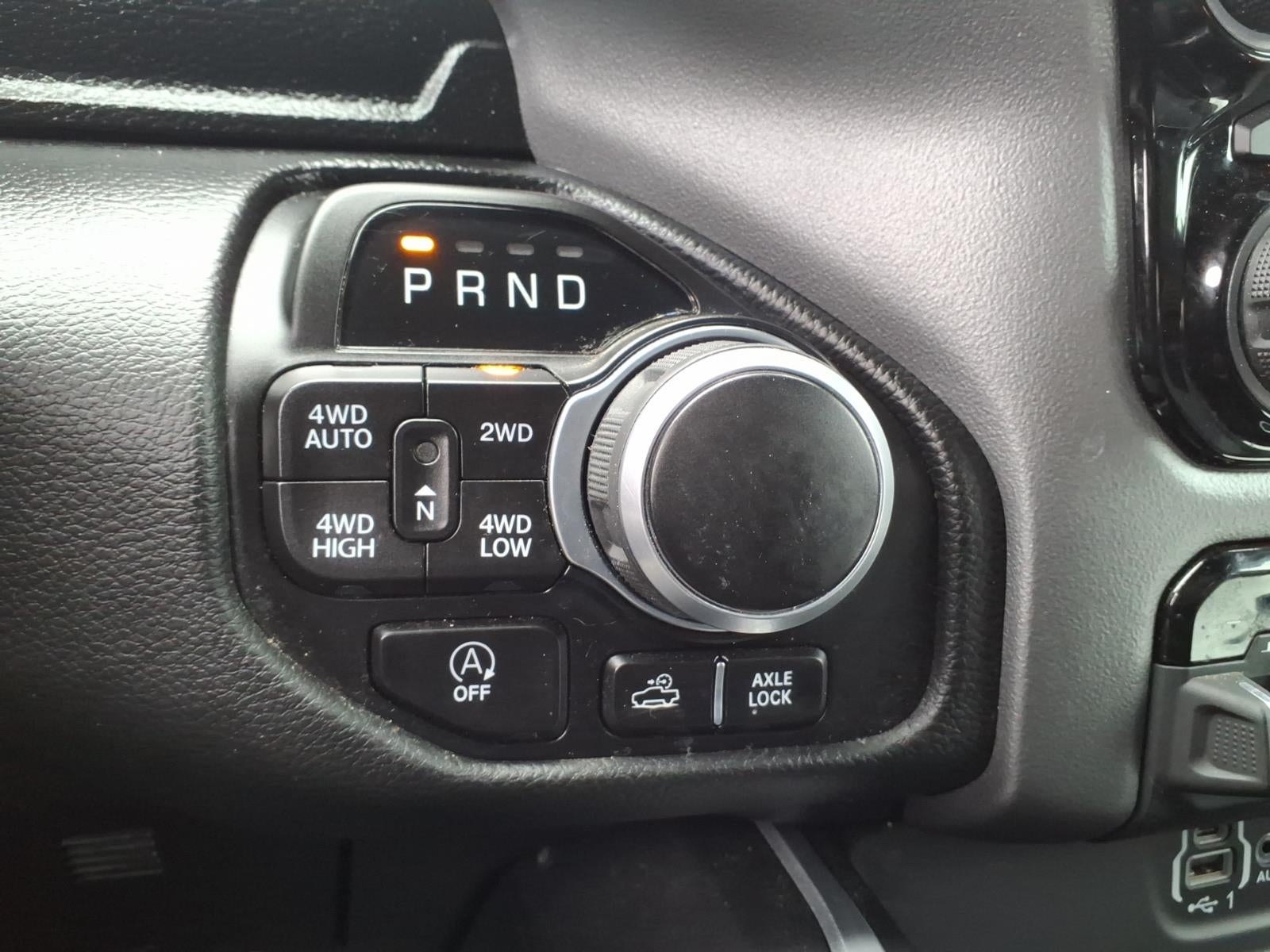 2023 RAM 1500 Big Horn Crew Cab 4x4 5'7' Box