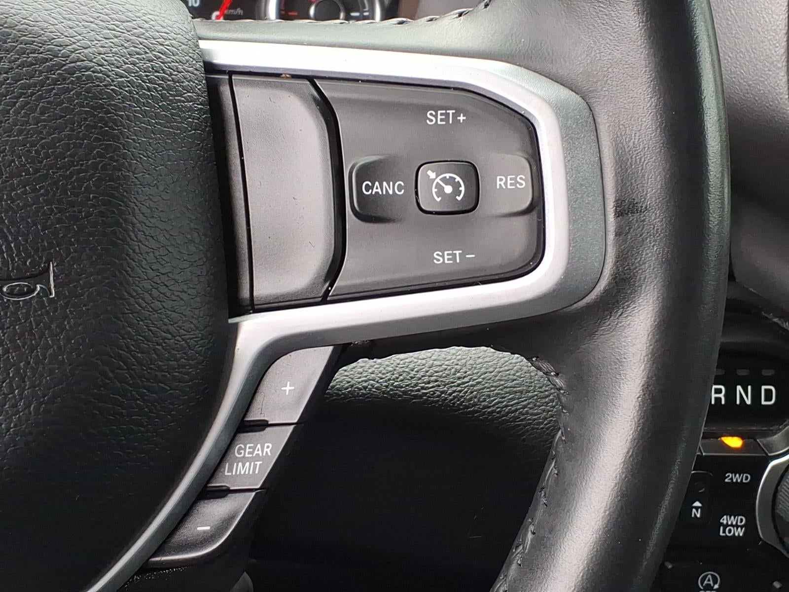 2023 RAM 1500 Big Horn Crew Cab 4x4 5'7' Box