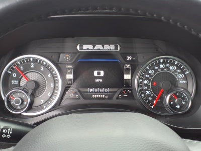 2023 RAM 1500 Big Horn Crew Cab 4x4 5'7' Box