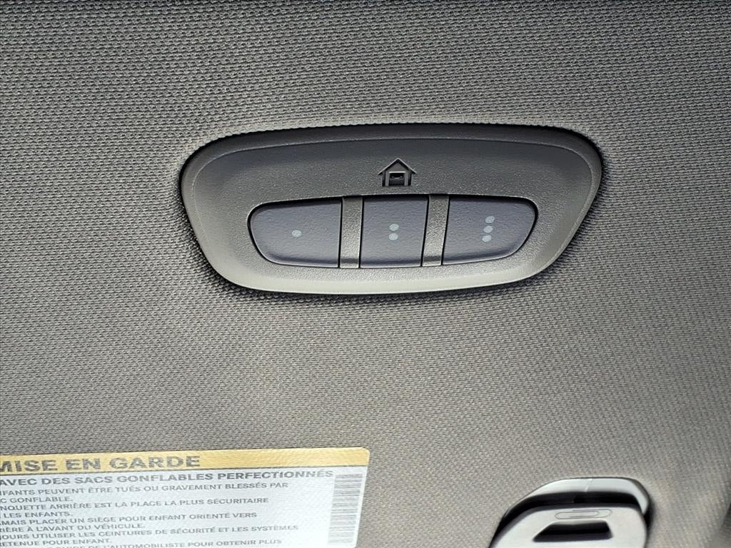 2022 RAM 1500 Laramie Crew Cab 4x4 6'4' Box