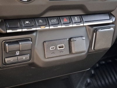 2023 Chevrolet Silverado 1500 4WD Crew Cab Standard Bed WT
