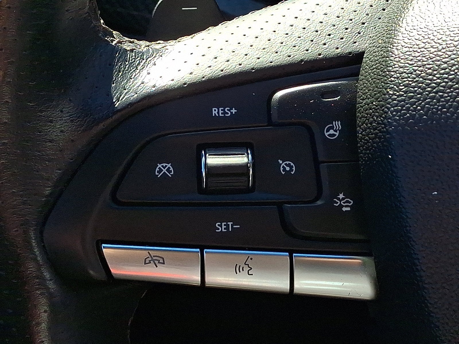 2023 Cadillac XT4 AWD Sport