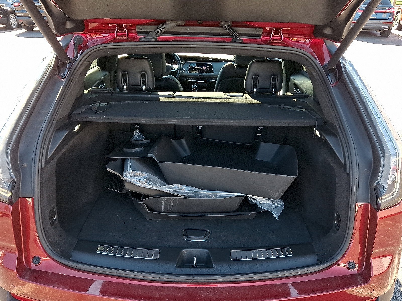 2023 Cadillac XT4 AWD Sport