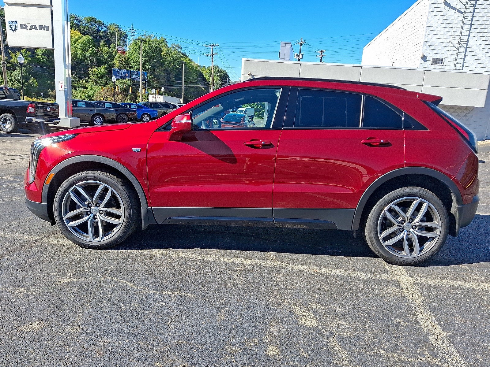 2023 Cadillac XT4 AWD Sport