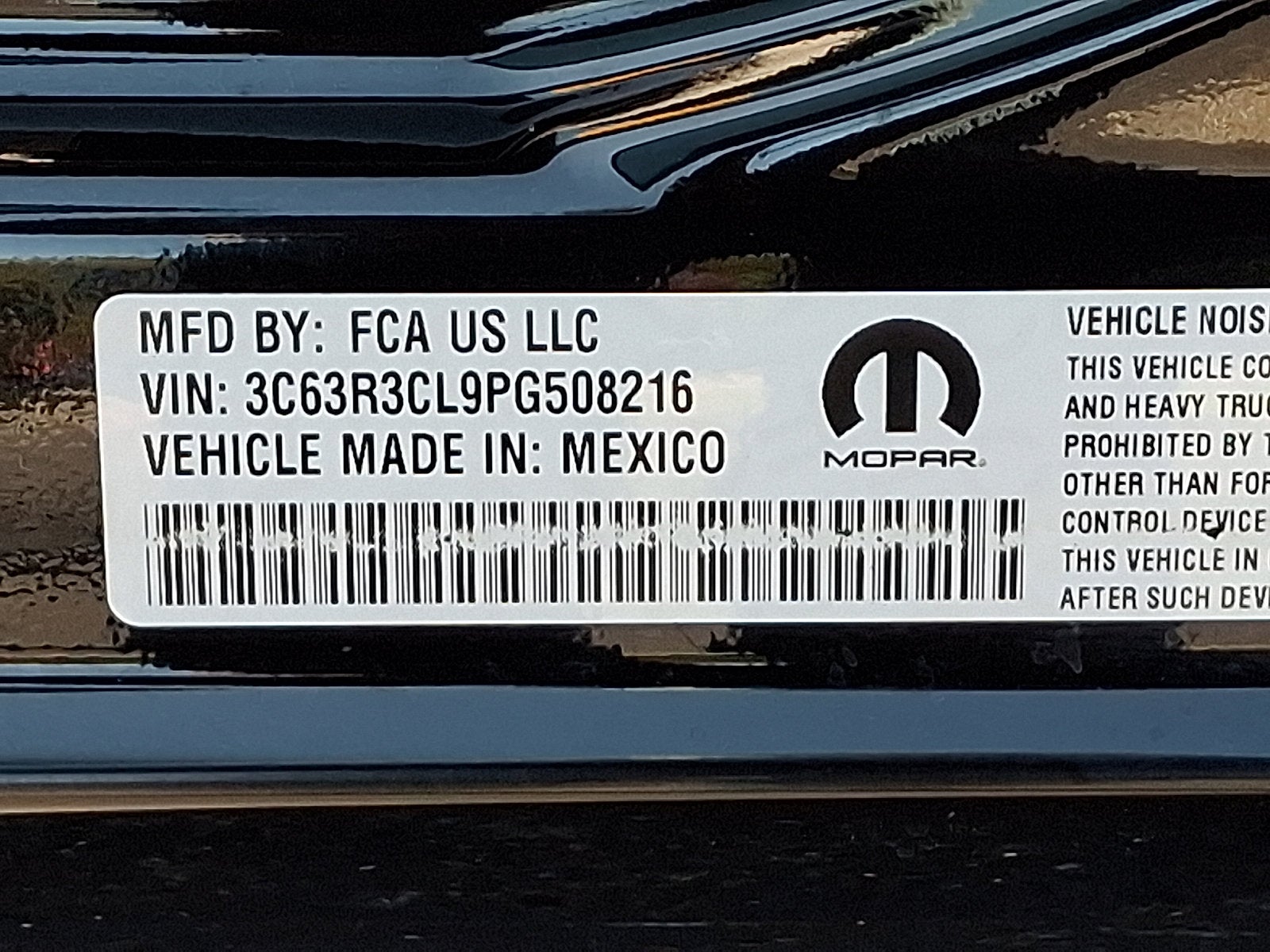 2023 RAM 3500 Tradesman Crew Cab 4x4 6'4' Box