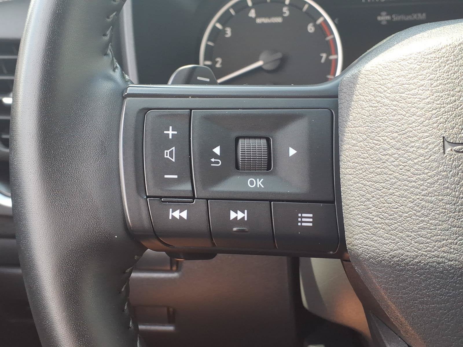 2025 Nissan Rogue SV FWD