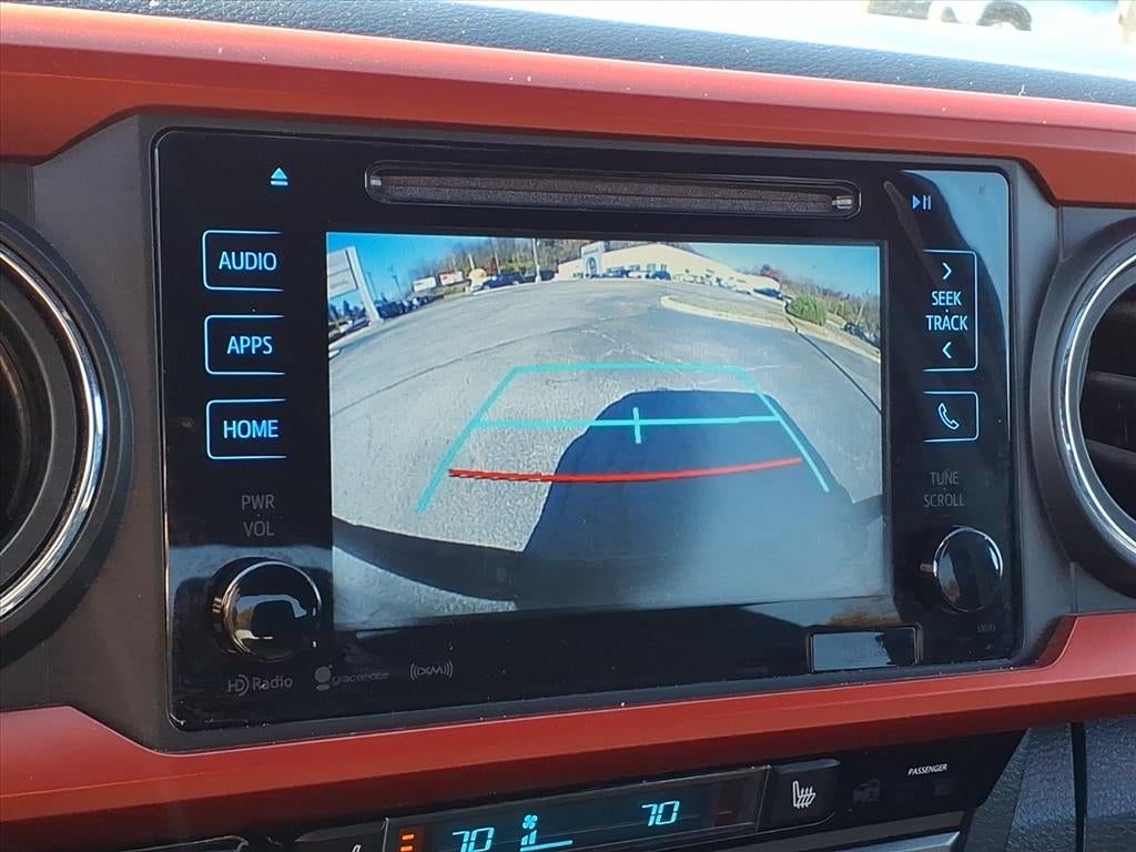 2016 Toyota Tacoma SR V6