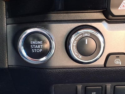 2016 Toyota Tacoma SR V6