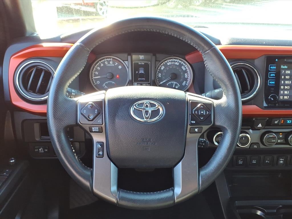 2016 Toyota Tacoma SR V6