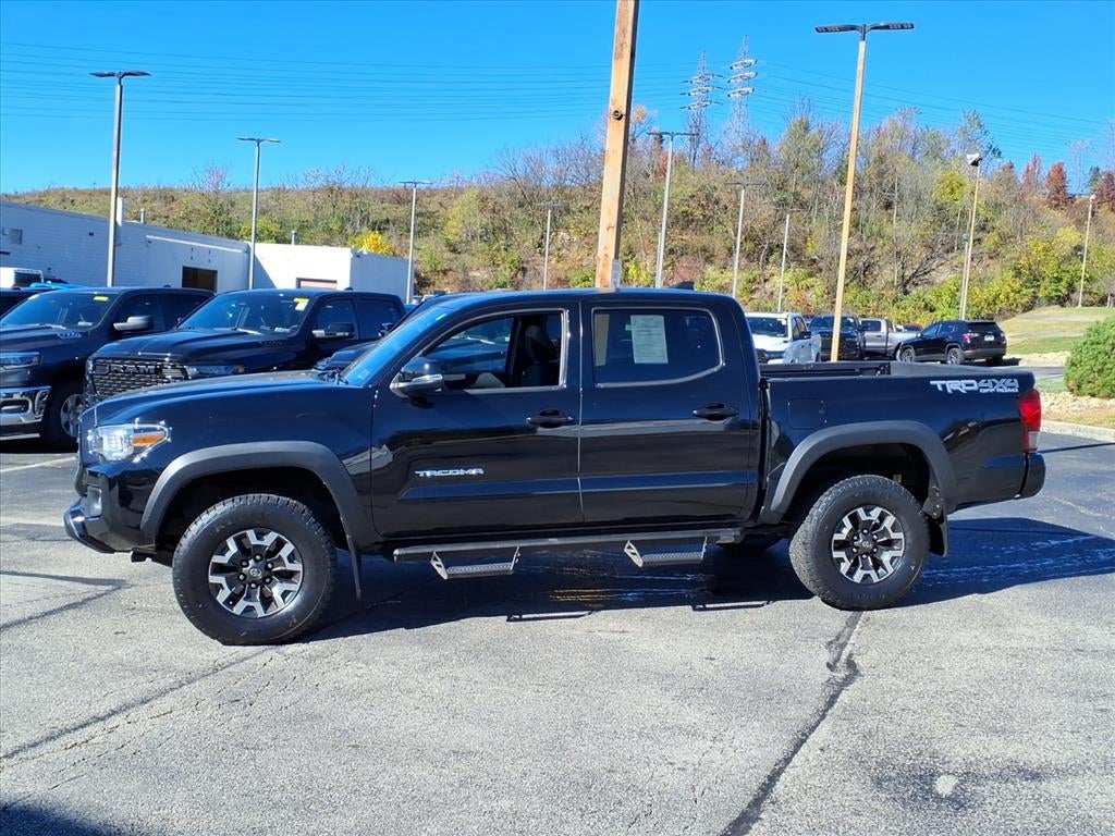 2016 Toyota Tacoma SR V6