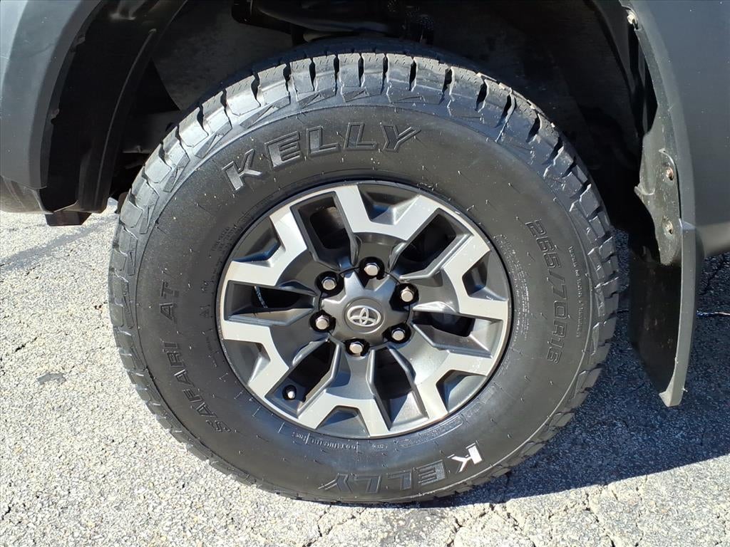 2016 Toyota Tacoma SR V6