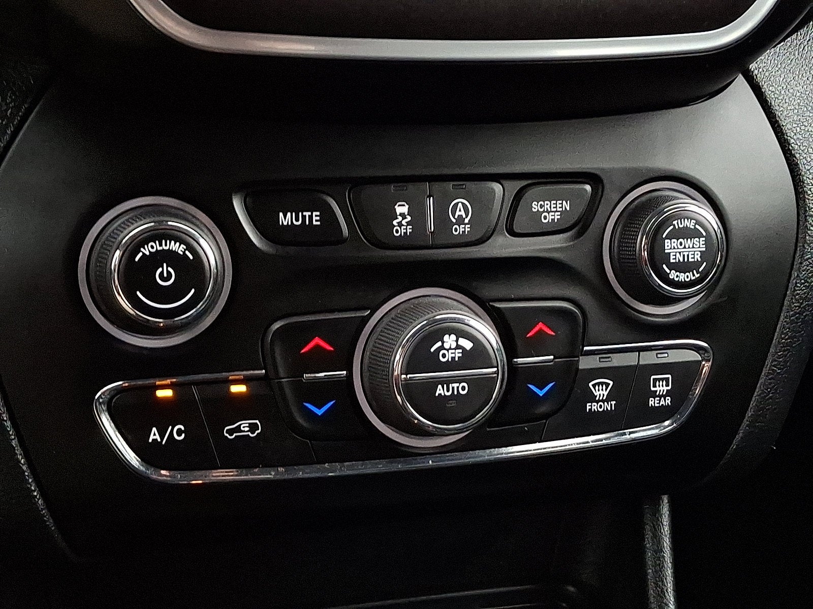 2022 Jeep Cherokee Trailhawk