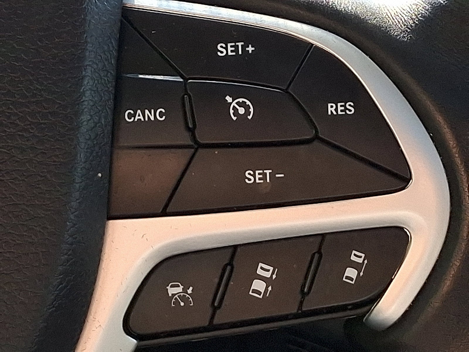2021 Jeep Grand Cherokee Summit