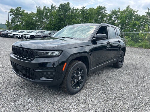 2025 Jeep Grand Cherokee Laredo
