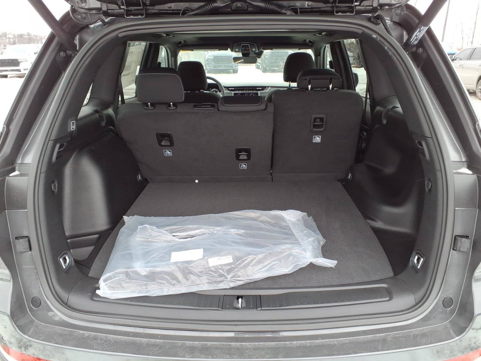 2026 Jeep Grand Cherokee Laredo X