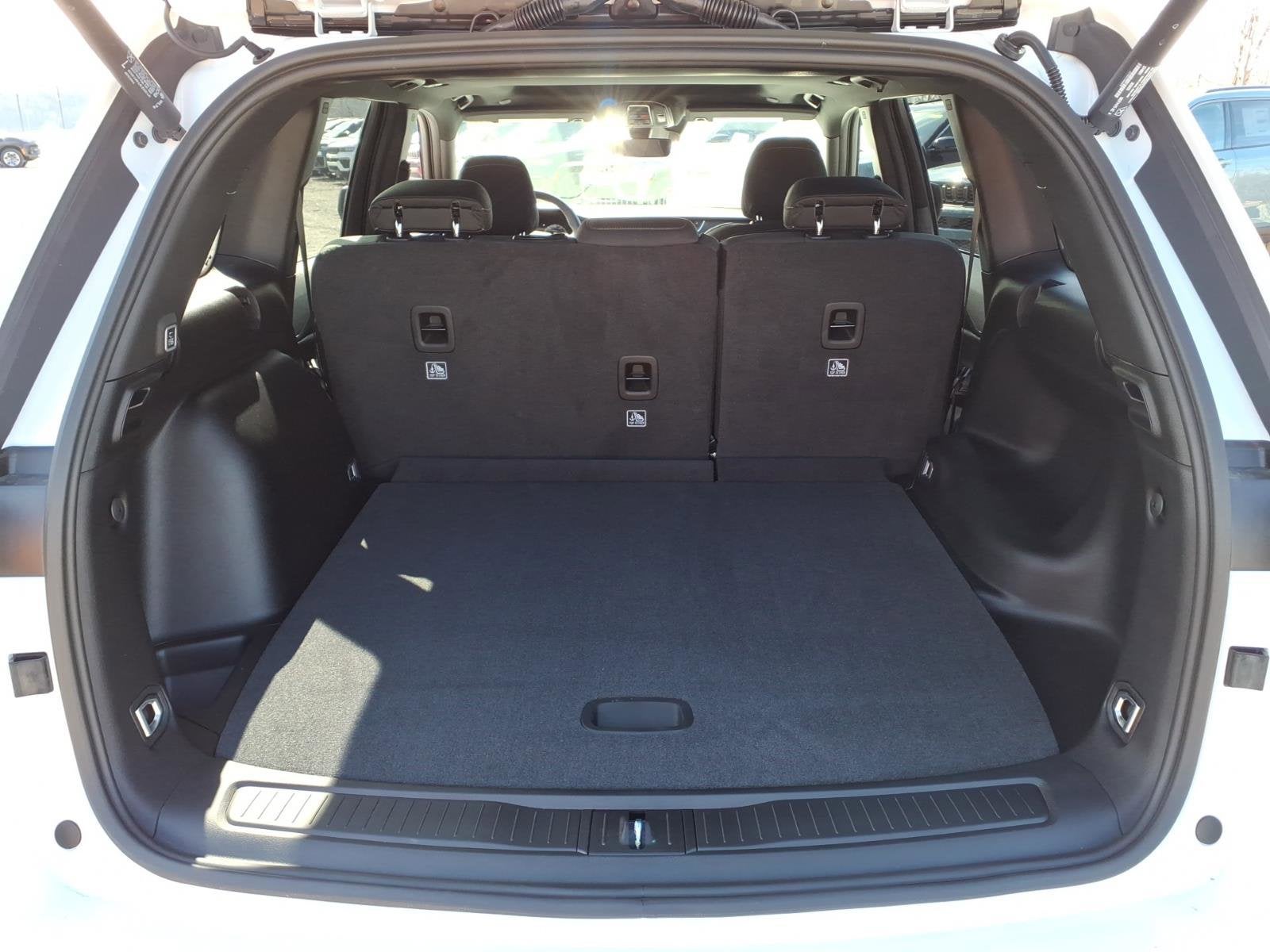 2026 Jeep Grand Cherokee Laredo X