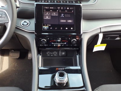 2026 Jeep Grand Cherokee Laredo X