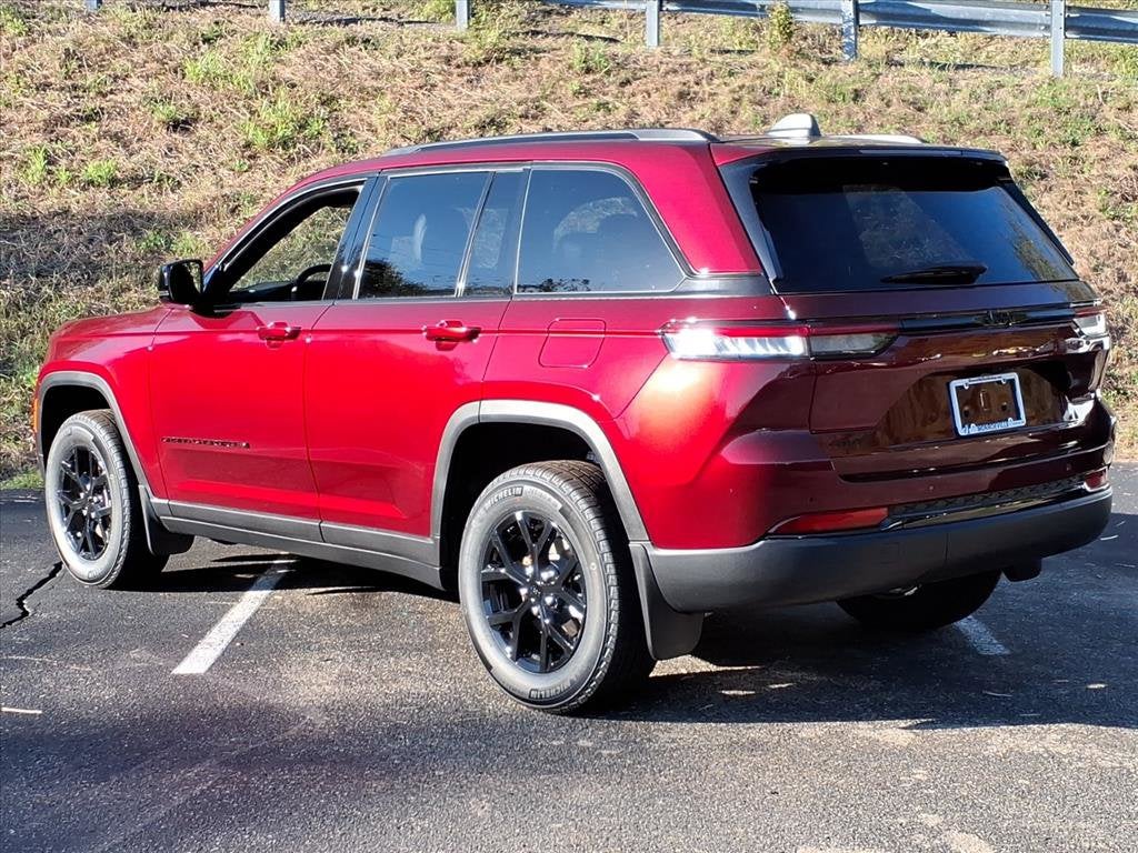 2025 Jeep Grand Cherokee Altitude