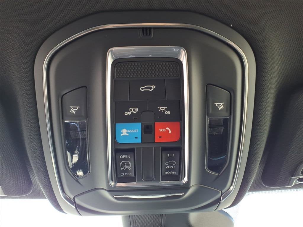 2025 Jeep Grand Cherokee Laredo X