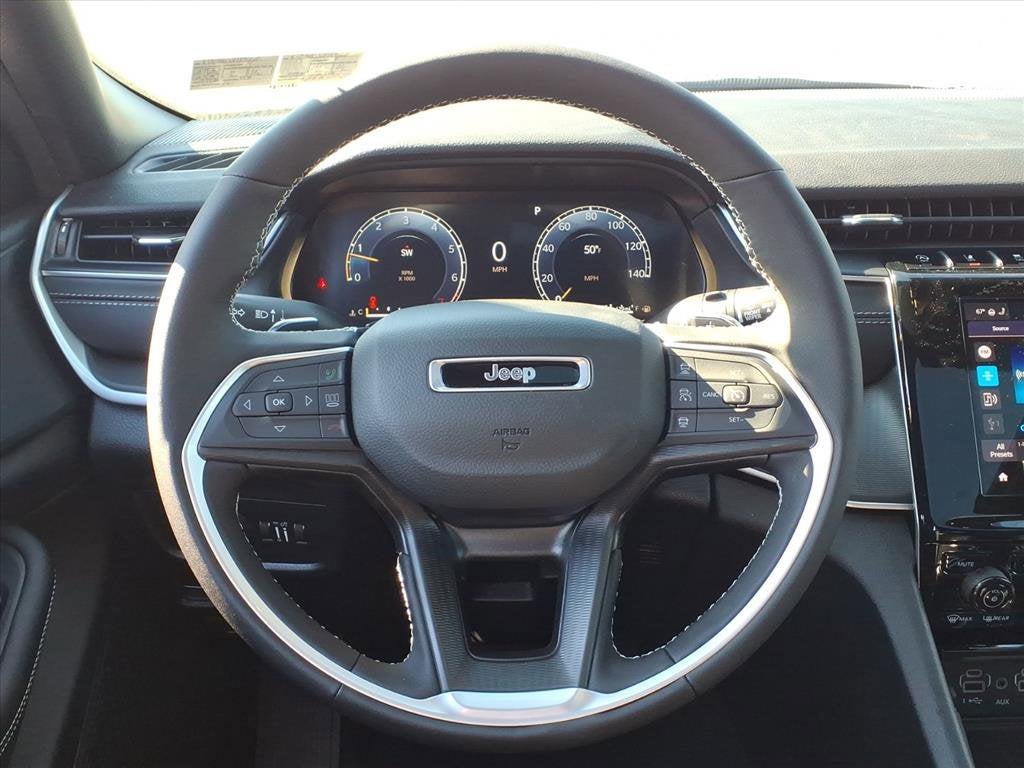 2025 Jeep Grand Cherokee Laredo X