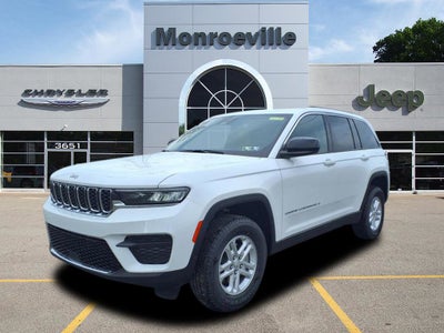 2025 Jeep Grand Cherokee Laredo