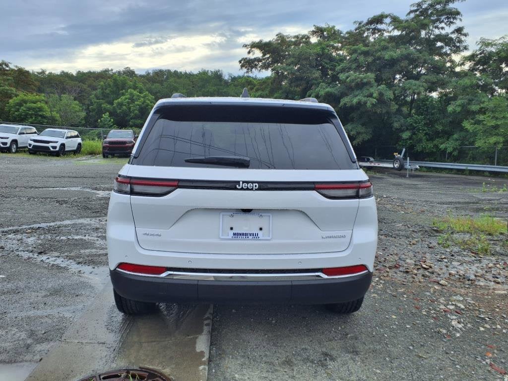 2025 Jeep Grand Cherokee Laredo