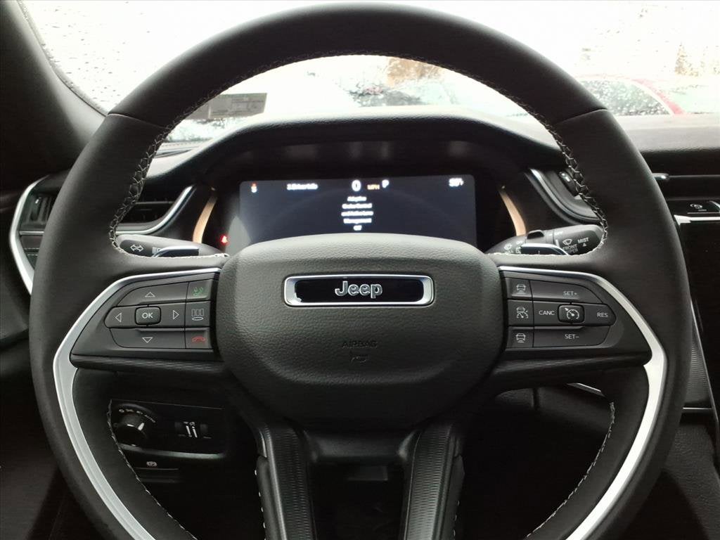 2025 Jeep Grand Cherokee Laredo X