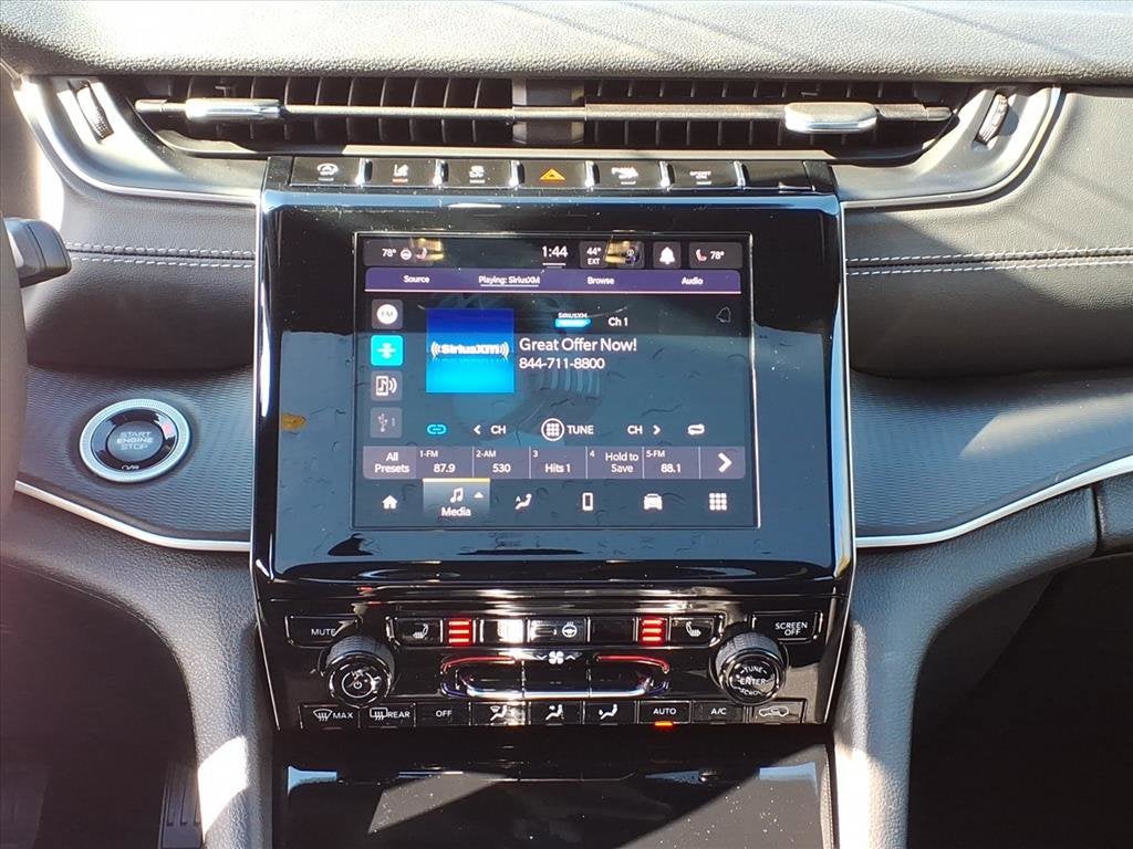 2025 Jeep Grand Cherokee Laredo X