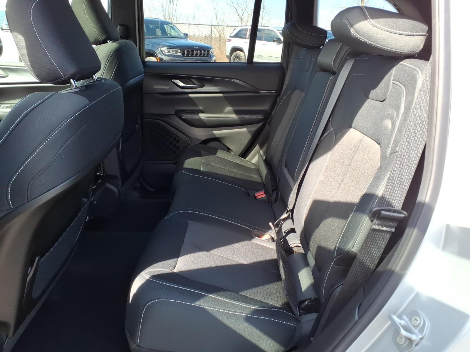 2026 Jeep Grand Cherokee Laredo X