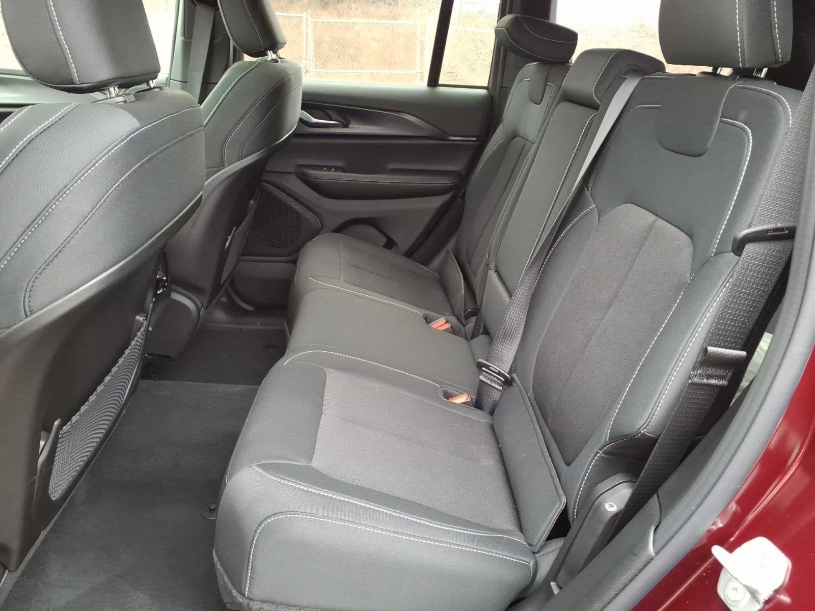 2026 Jeep Grand Cherokee Laredo X