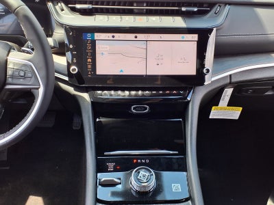 2026 Jeep Grand Cherokee Laredo Altitude