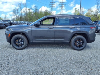 2026 Jeep Grand Cherokee Laredo Altitude