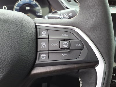 2026 Jeep Grand Cherokee Laredo Altitude