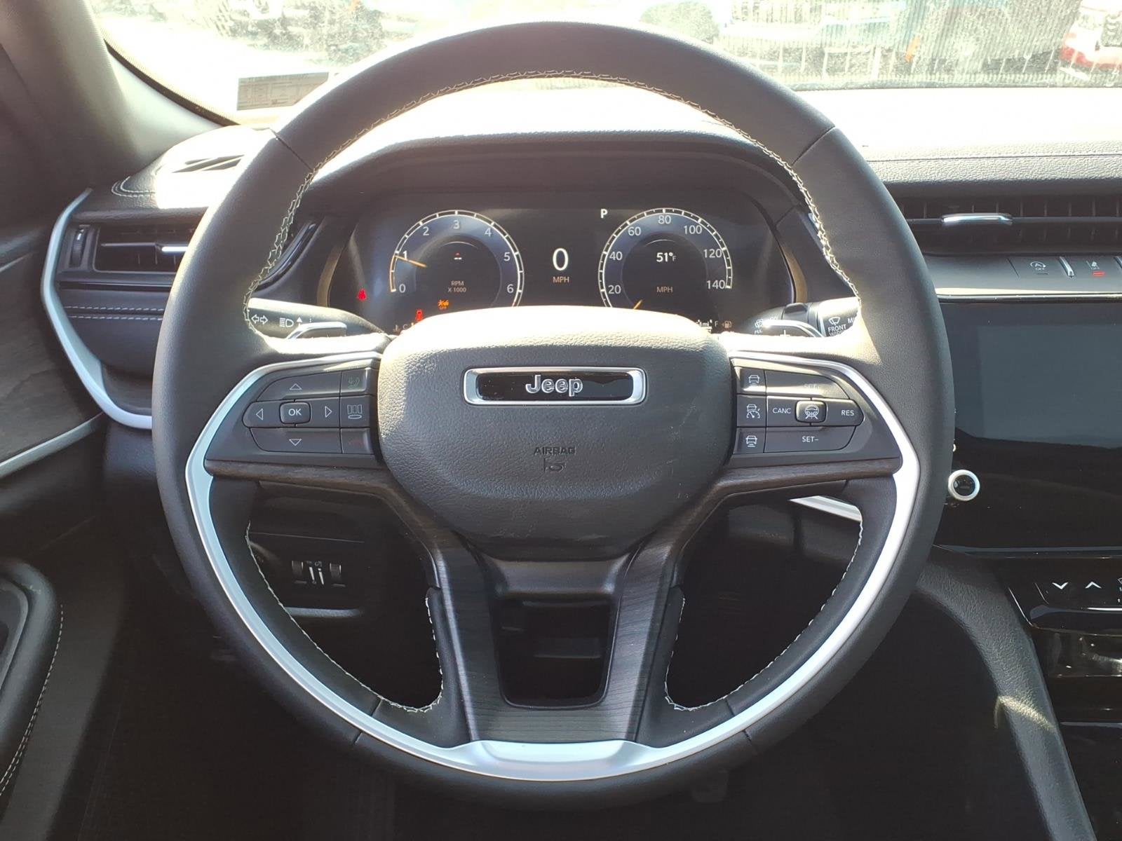 2026 Jeep Grand Cherokee Laredo Altitude