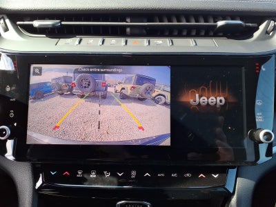 2026 Jeep Grand Cherokee Laredo Altitude